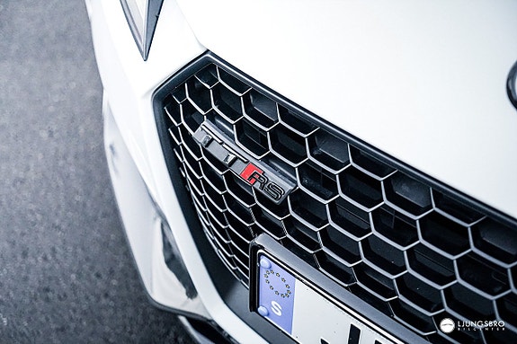 Audi TT RS 7 of 23