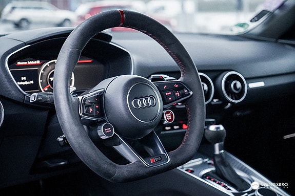Audi TT RS 12 of 23