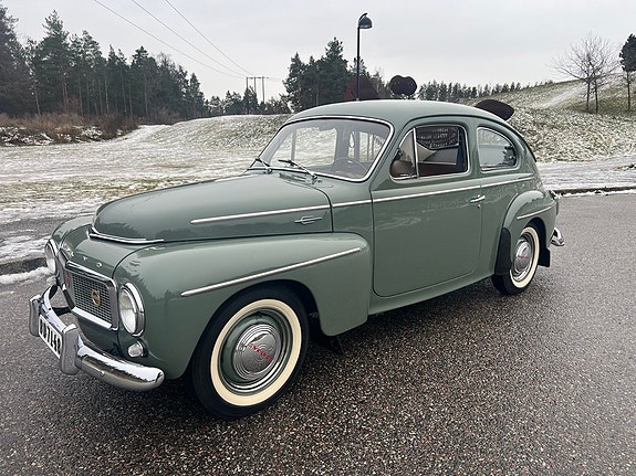 Volvo PV