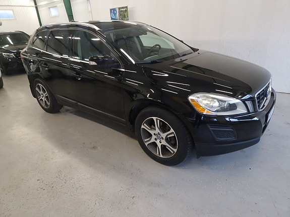 Volvo XC60 12 of 14