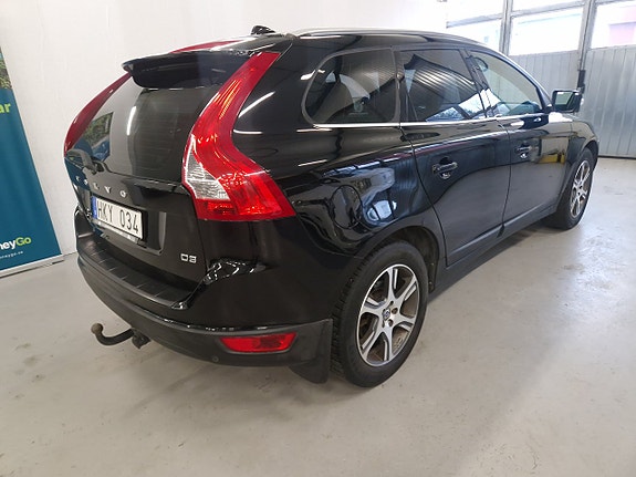 Volvo XC60 14 of 14