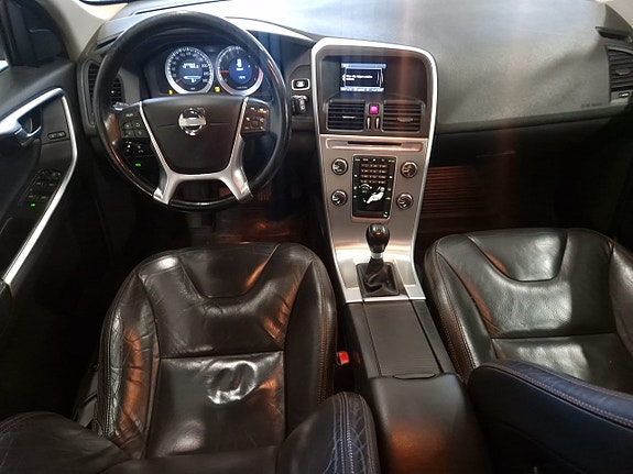 Volvo XC60 6 of 14