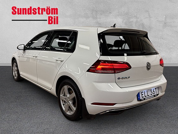 Volkswagen e-Golf VII 5 of 5