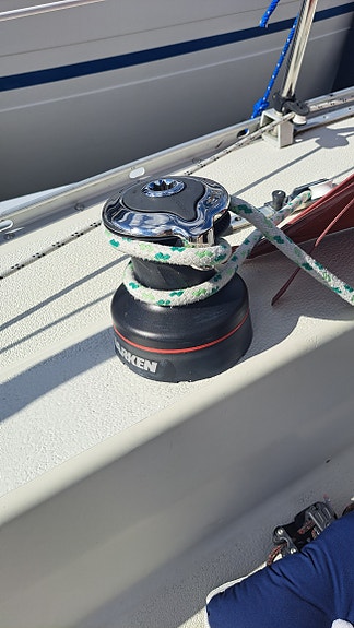 Välutrustad Albin Cumulus med fina segel och välservad sötvattenkyld Yanmar. 9 of 11