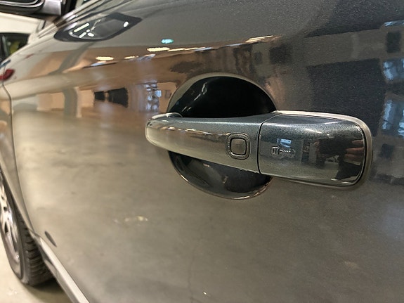 Volvo XC60 16 of 20