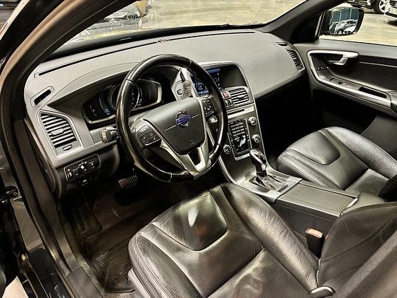 Volvo XC60 10 of 20
