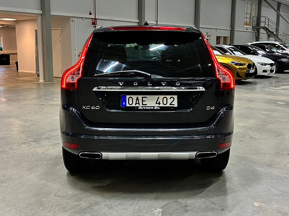 Volvo XC60 4 of 5