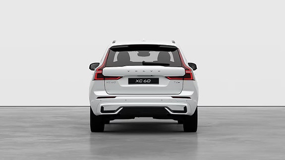 Volvo XC60 8 of 24