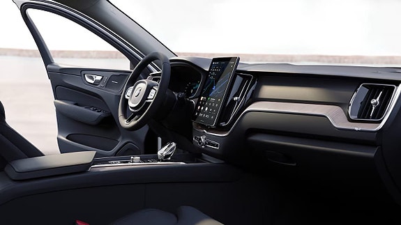 Volvo XC60 2 of 24