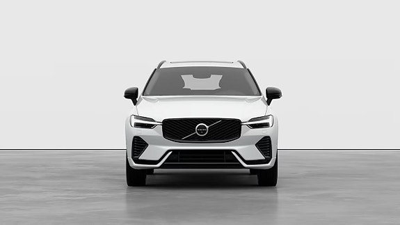 Volvo XC60 10 of 24