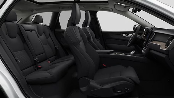 Volvo XC60 9 of 24