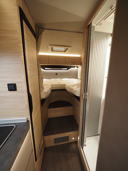 Knaus Van Ti Plus 650 MEG 4x4 I Mässerbjudande I ALDE I Aut I 163hk I VW 8 of 28