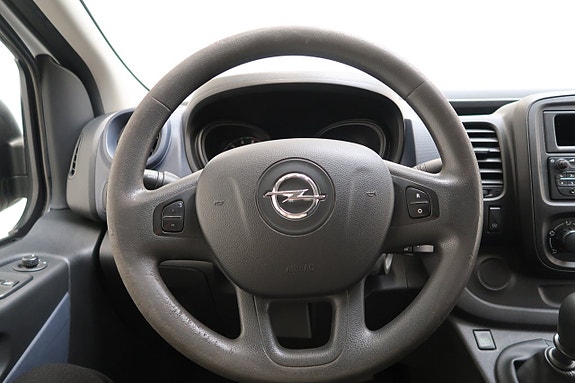 Opel Vivaro 7 of 17