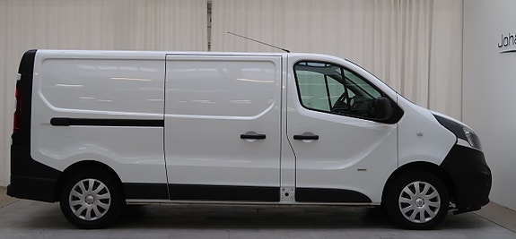 Opel Vivaro 11 of 17