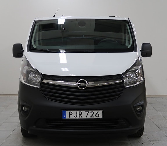 Opel Vivaro 2 of 5