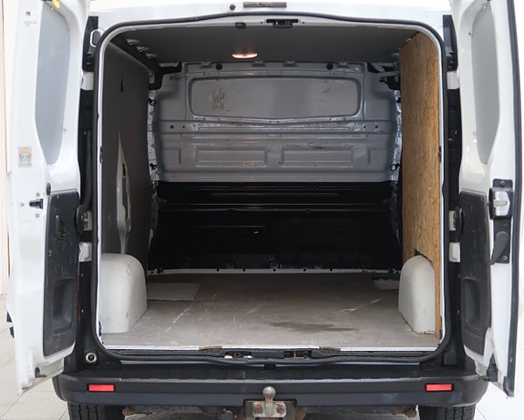 Opel Vivaro 17 of 17