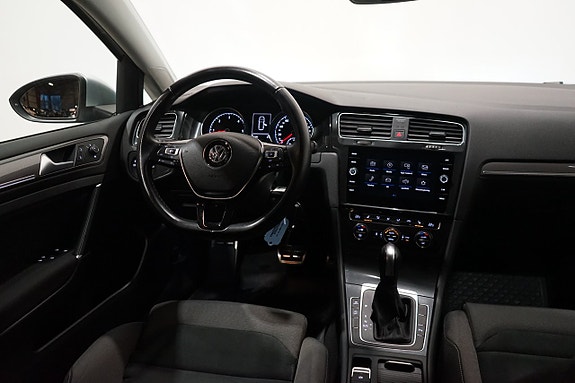 Volkswagen Golf Alltrack 5 of 14