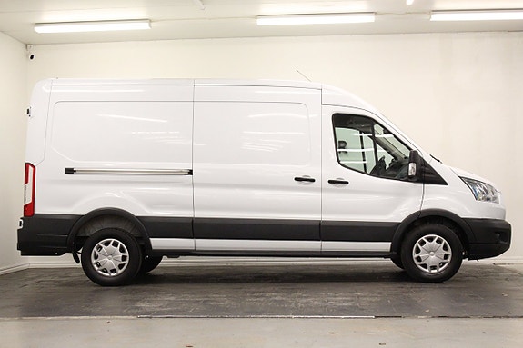 Ford Transit 4 of 5