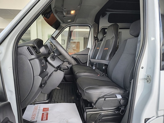 Renault Master 9 of 16