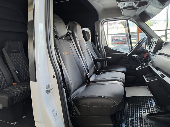 Renault Master 12 of 16