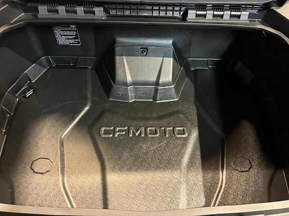CFMOTO Z-Force 950 Sport 8 of 10