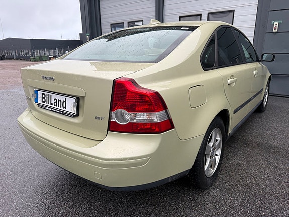 Volvo S40 6 of 10
