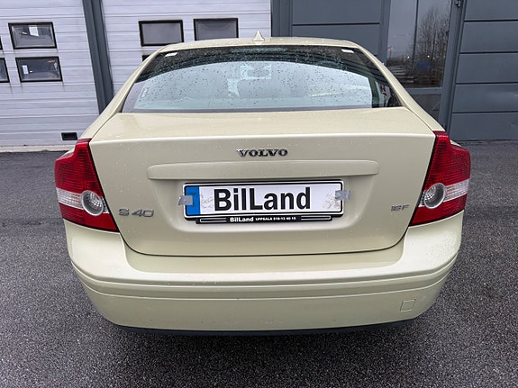 Volvo S40 5 of 10