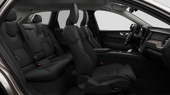 Volvo XC60 4 of 23
