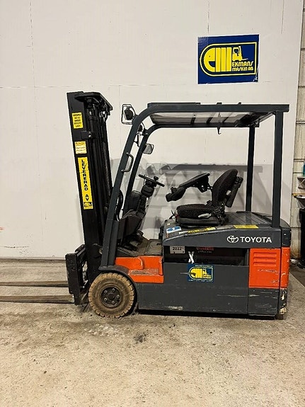 Toyota truck 7 FBEF 18