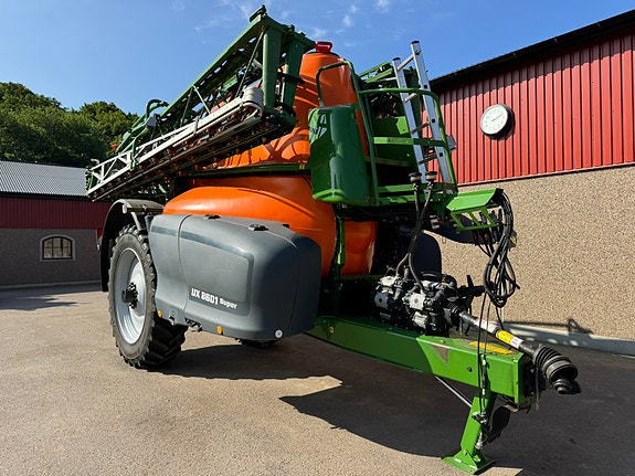 Amazone UX 8601 2 of 5
