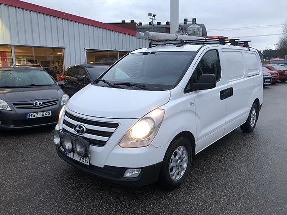 Hyundai H-1 4 of 5