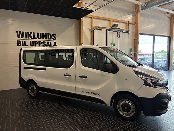 Renault Trafic 3 of 22