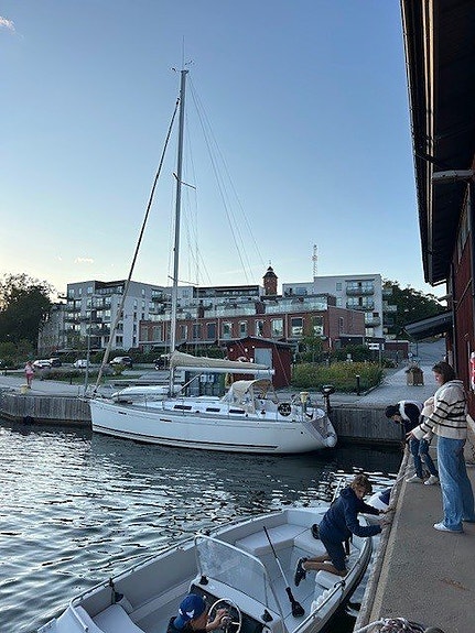 Hyr Dufour 365 på Bullandö