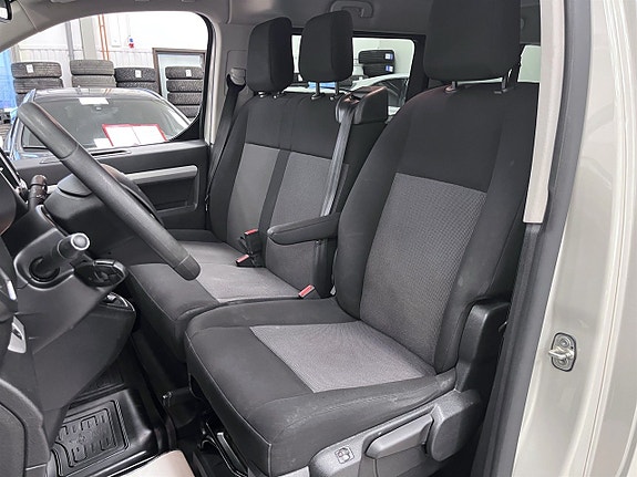 Toyota Proace Verso 8 of 25