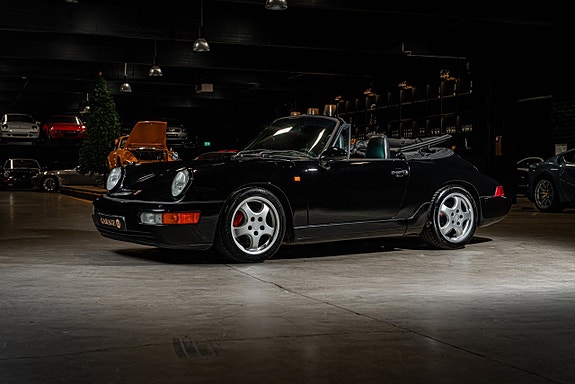 Porsche 911 2 of 5