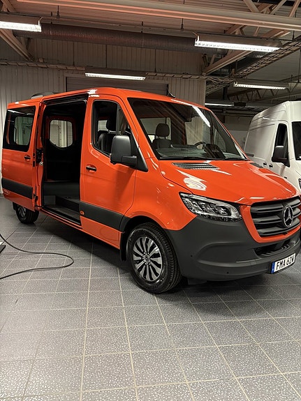 Mercedes-Benz Sprinter 315 2 of 7