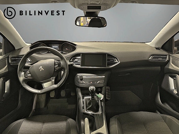 Peugeot 308 10 of 21