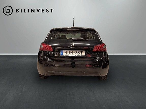 Peugeot 308 4 of 21
