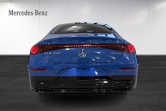 Mercedes-Benz CLA350 7 of 14