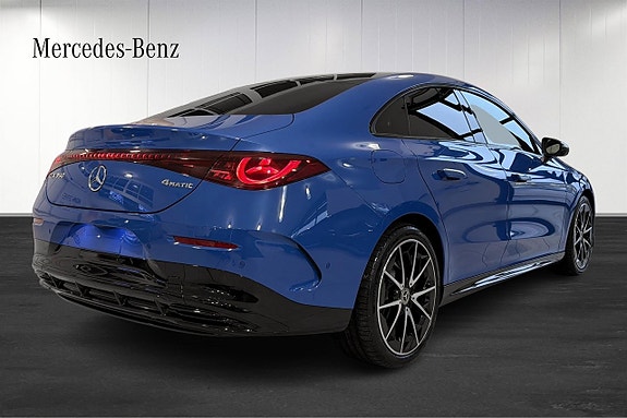 Mercedes-Benz CLA350 4 of 5