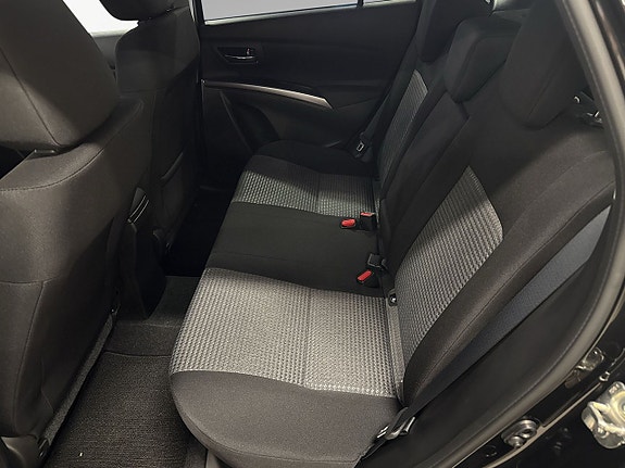 Suzuki S-Cross 7 of 12