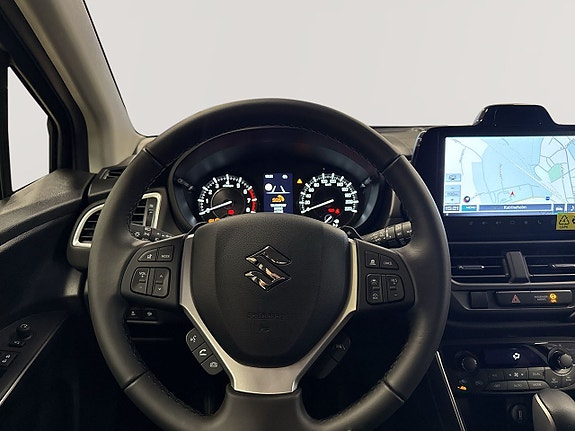 Suzuki S-Cross 9 of 12