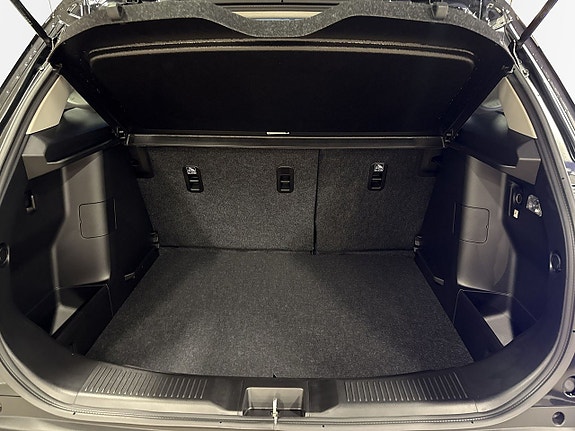 Suzuki S-Cross 10 of 12