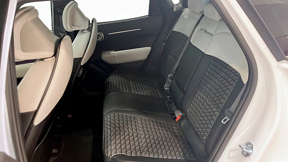 Kia EV4 9 of 18
