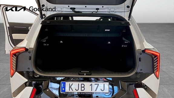 Kia EV4 12 of 18