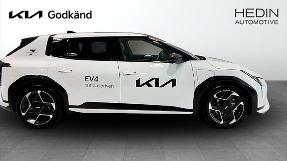 Kia EV4 4 of 18