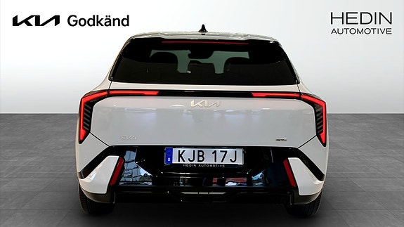 Kia EV4 5 of 18