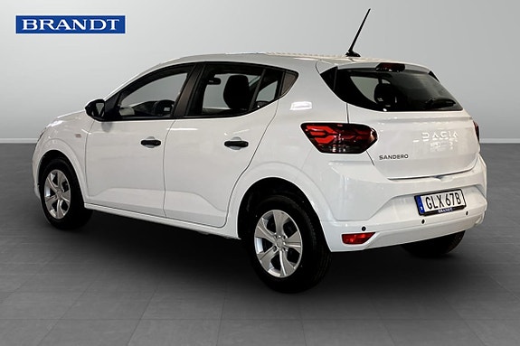 Dacia Sandero 2 of 5
