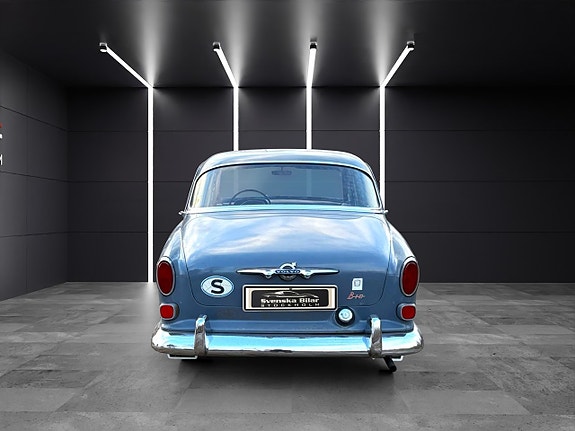Volvo Amazon 4 of 5