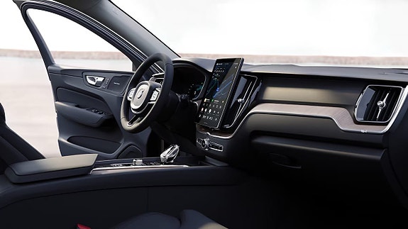 Volvo XC60 8 of 23
